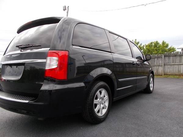 2011 Chrysler Town Country Touring - - by for sale in Shelbyville, TN – photo 12
