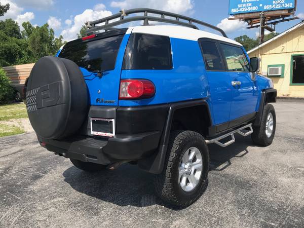 2007 Toyota FJ Cruiser 4.0 V6 4x4 Lifted for sale in Knoxville, TN – photo 4