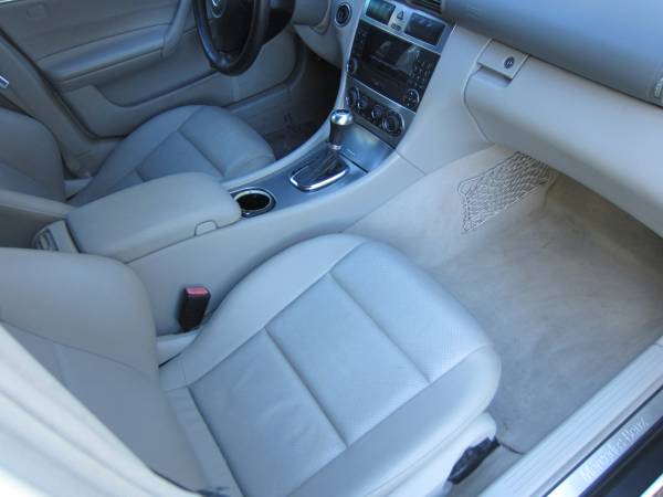 2006 Mercedes C230 very clean for sale in Safety Harbor, FL – photo 16