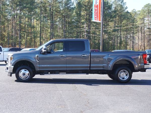 2019 Ford F-350 SD Lariat Crew Cab Long Bed DRW 4WD - cars & trucks... for sale in Southern Pines, NC – photo 5