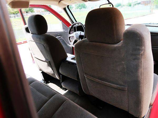 2004 Chevrolet Chevy Silverado 2500HD SL EXT.CAB LONG BED GASOLINE... for sale in Houston, TX – photo 20