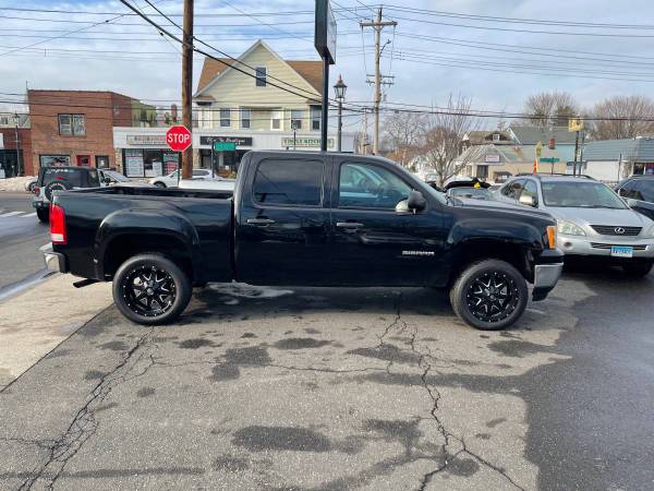 2011 GMC SIERRA 1500 SLE 4x4 4DR CREW CAB 5 8 ft SB - cars & for sale in Milford, NY – photo 6