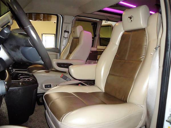 2017 GMC Presidential Conversion Van Explorer Limited Se 9k miles for sale in Albuquerque, NM – photo 18