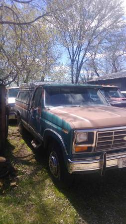 1986 ford f250 2 Wheel drive truck for sale in Fond Du Lac, WI – photo 2