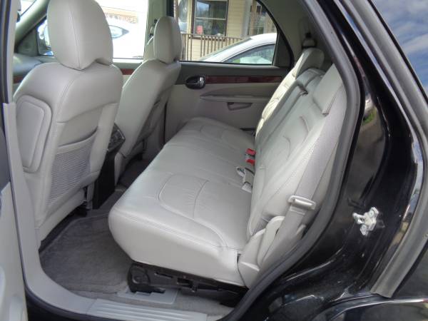 2006 BUICK RENDEZVOUS CXL 3RD ROW SEAT CLEAN - - by for sale in WAYNE, MI – photo 3