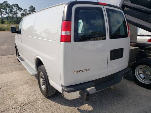 2018 Chevrolet Express 2500 Cargo for sale in Myrtle Beach, SC – photo 4