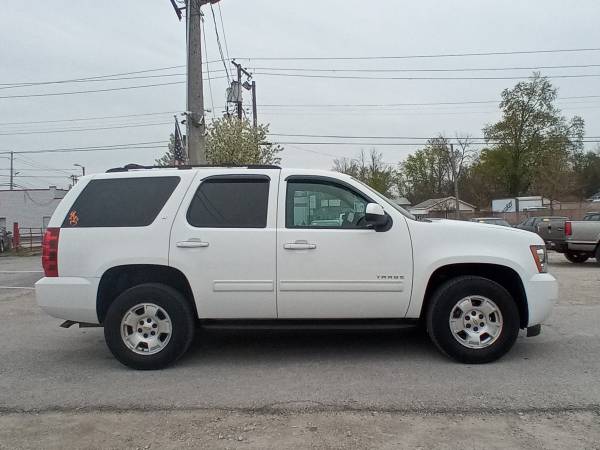 2012 CHEVROLET TAHOE LT 4X4 - - by dealer - vehicle for sale in Indianapolis, IN – photo 2