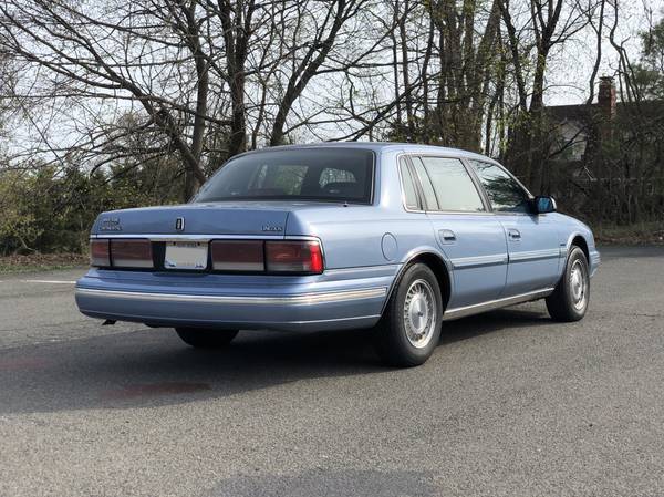 1988 Lincoln Continental Signature Series, Low Mileage! Like New! for sale in West Harrison, NY – photo 6