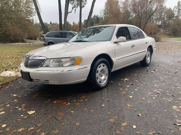 2001 Lincoln Continental - Financing Available! - cars & trucks - by... for sale in Kalispell, MT – photo 2