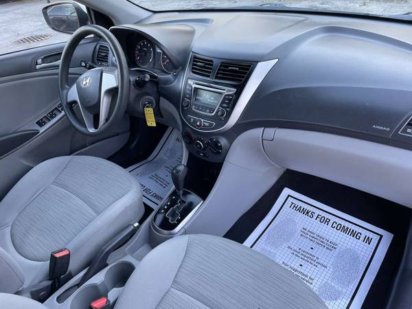 2017 Hyundai Accent SE White/Gray Just 69K Miles Clean Title No for sale in Baldwin, NY – photo 14