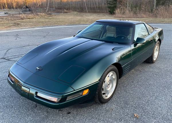 Corvette Coupe - LT1 - Low Miles for sale in North Kingstown, MA – photo 3