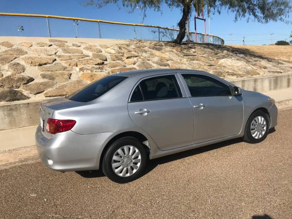 Toyota Corolla 2009 - cars & trucks - by dealer - vehicle automotive... for sale in Laredo, TX – photo 3