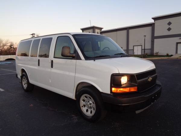 2011 CHEVROLET EXPRESS PASSENGER LS 1500 8 Pass only 48k miles for sale in Palmyra, NJ, 08065, PA – photo 4