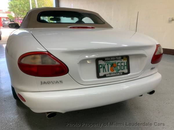 2000 Jaguar XK8 Convertible Garage Kept Low Miles Dealer Maintained... for sale in Pompano Beach, FL – photo 23