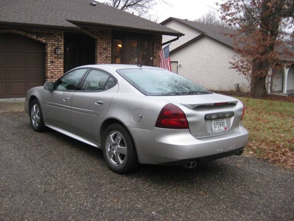 2007 Pontiac Grand Prix 114,000 miles - cars & trucks - by dealer -... for sale in Lakeville, MN – photo 2