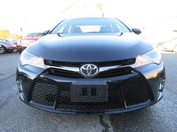 ** 2015 TOYOTA CAMRY SE- LOADED! LOW MILES! CLEAN! GUARANTEED FINANCE! for sale in Lancaster, PA – photo 2