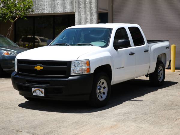 2012 Chevy Silverado Crew Cab 4WD, V8, LOW Miles, All Power for sale in Pearl City, HI – photo 3