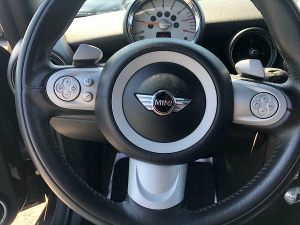 2009 MINI Cooper 2dr Hatchback - cars & trucks - by dealer - vehicle... for sale in Louisville, KY – photo 13