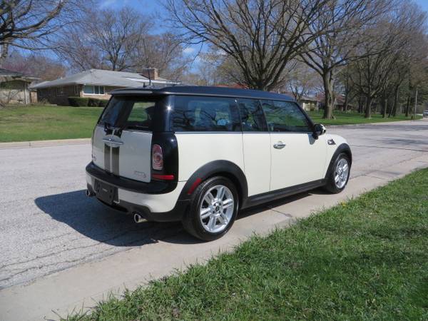 2012 MINI Cooper S Clubman-64K Miles! Pano Roof! Black/White for sale in West Allis, WI – photo 8