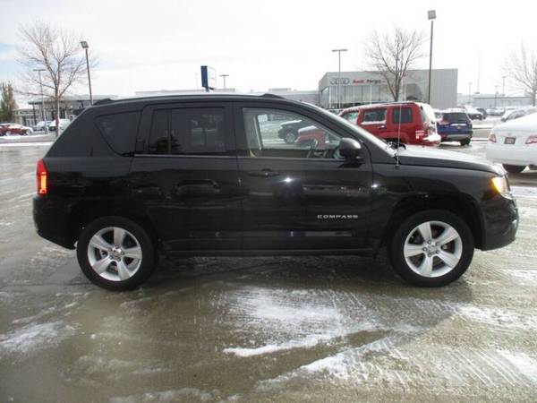 2011 Jeep Compass Latitude, 4x4, Htd Seats, Auto Start, Nice - cars... for sale in Fargo, ND – photo 5