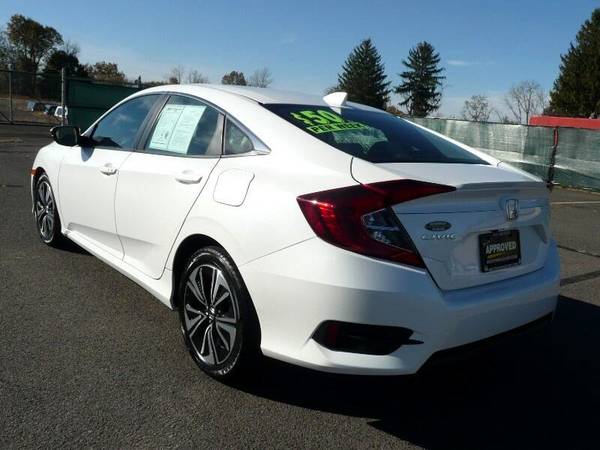 2016 *HONDA CIVIC*ONE OWNER*SPORTY*MUST SEE & DRIVE - cars & trucks... for sale in Springfield, MA – photo 4