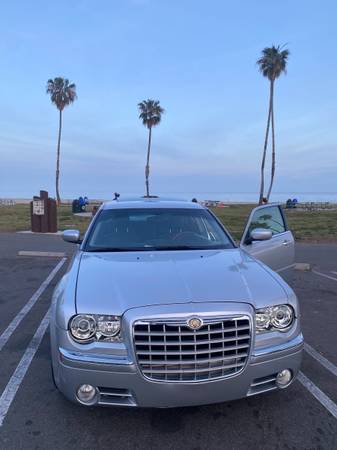 Chrysler 300 (Runs Great) for sale in Santa Barbara, CA – photo 5