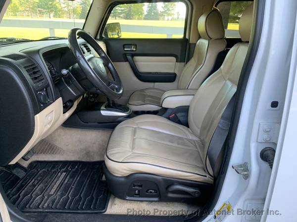 2006 *HUMMER* *H3* *4dr 4WD SUV* Birch White/LOADED! for sale in Bloomington, IL – photo 13