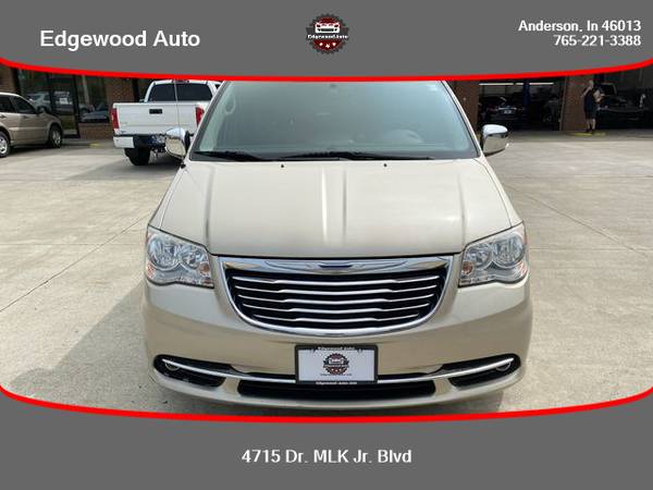 Chrysler Town & Country - BAD CREDIT BANKRUPTCY REPO SSI RETIRED... for sale in Anderson, IN – photo 2