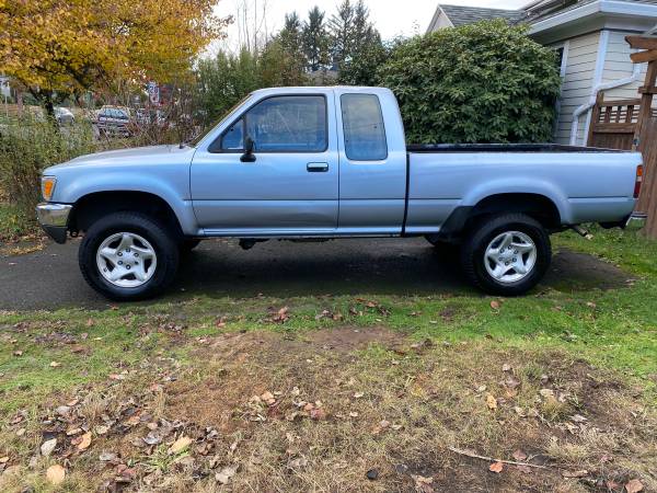 1991 Toyota Pickup 4x4 Sr5 Ext. Cab - cars & trucks - by owner -... for sale in Portland, OR – photo 5