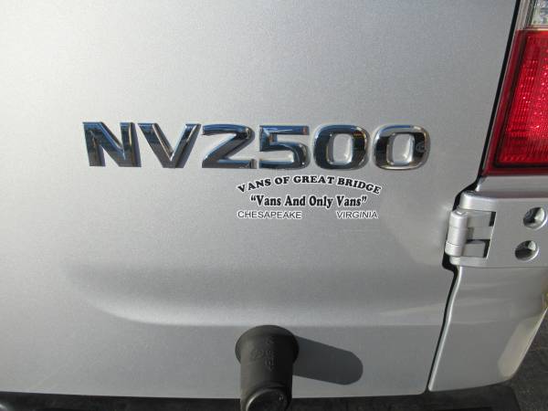 2018 Nissan NV2500 SV High Roof Cargo Van---V6 - cars & trucks - by... for sale in Chesapeake , VA – photo 18