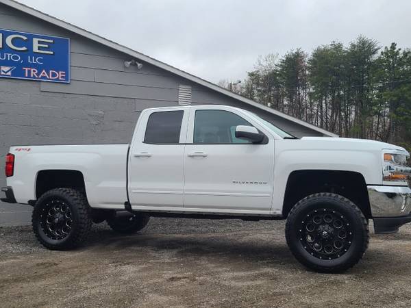 6 INCH LIFED 2016 Chevrolet 1500 - Got a Silverado for sale for sale in KERNERSVILLE, NC – photo 11