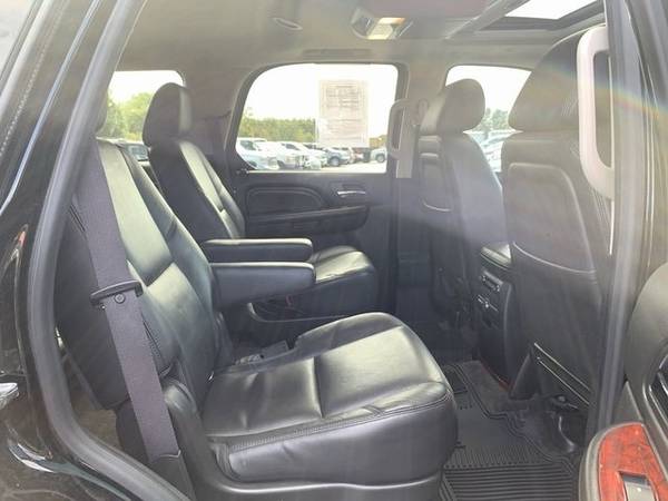 2013 Cadillac Escalade Premium AWD Navi Tv/DVD Sunroof Cln Carfax We F for sale in Canton, OH – photo 20