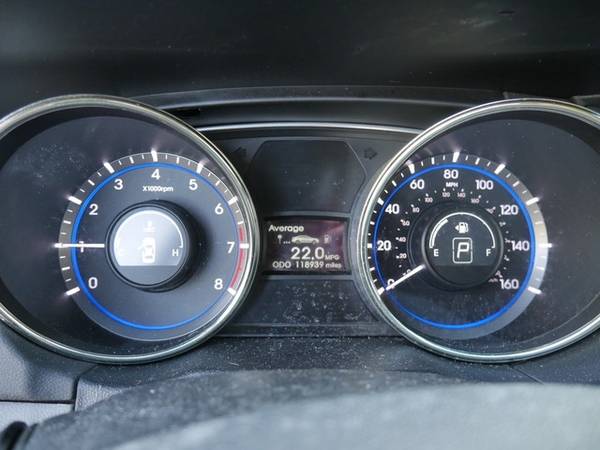 *2011* *Hyundai* *Sonata* *4dr Sdn 2.4L Auto GLS* - cars & trucks -... for sale in South St. Paul, MN – photo 17