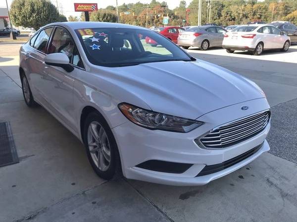 2018 Ford Fusion SE Sedan 4D - cars & trucks - by dealer - vehicle... for sale in Cumberland, NC – photo 3