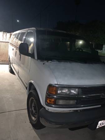 Chevy 3500 Van Pasanger for sale in Pacoima, CA – photo 5