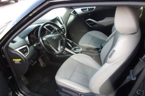 2013 Hyundai Veloster Base - - by dealer - vehicle for sale in Wantage, PA – photo 9