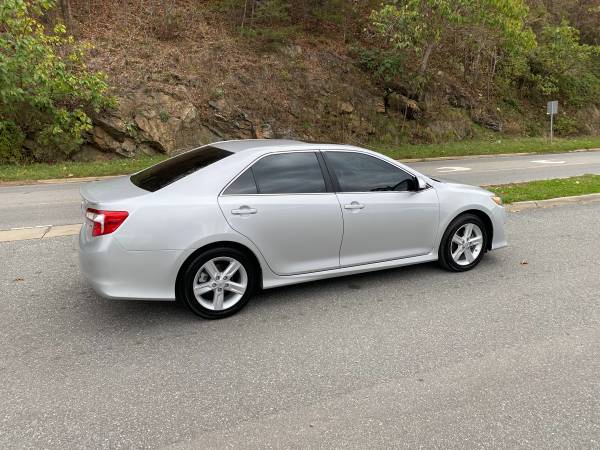 2014 Toyota Camry SE - cars & trucks - by dealer - vehicle... for sale in Marshall, NC – photo 6