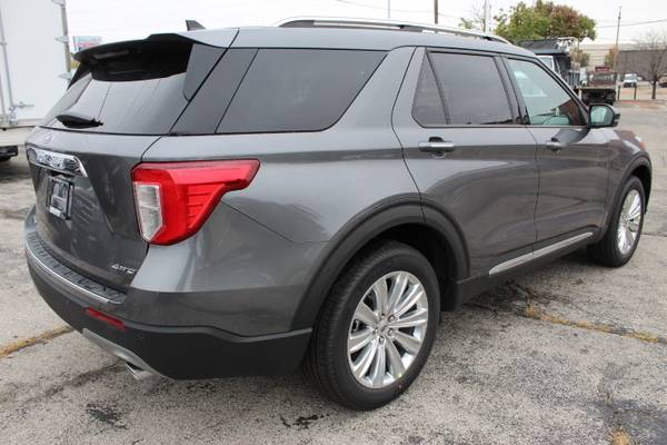 2021 Ford Explorer Limited SUV - - by dealer - vehicle for sale in Saint Louis, IL – photo 19