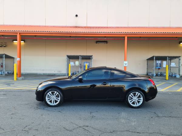 2010 INFINITI G37x COUPE - cars & trucks - by dealer - vehicle... for sale in Port Monmouth, NJ – photo 2