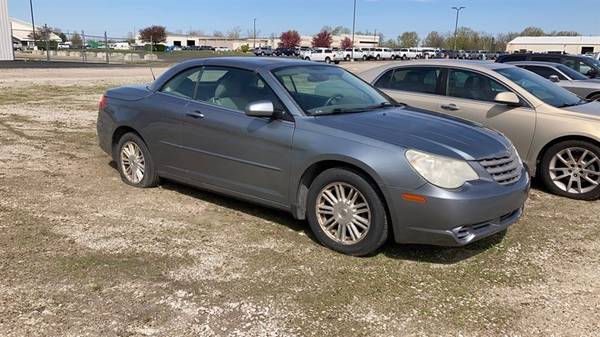 2008 Chrysler Sebring Convertible Touring CONVERTIBLE - cars & for sale in Cleves, OH – photo 2