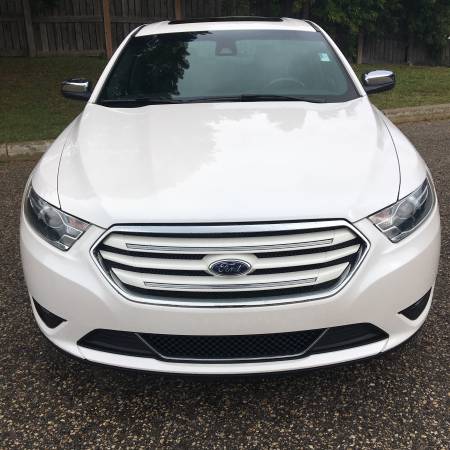 2018 Ford Taurus Limited AWD for sale in Eden Prairie, MN – photo 21