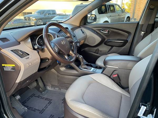 2015 Hyundai Tucson SE - cars & trucks - by dealer - vehicle... for sale in Greensboro, NC – photo 16