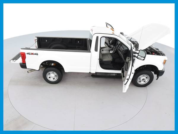 2019 Ford F250 Super Duty Regular Cab XL Pickup 2D 8 ft pickup White for sale in Chatham, IL – photo 20