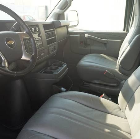 2016 Chevrolet Express 3500 Cargo Extended - - by for sale in New haven, IN – photo 21