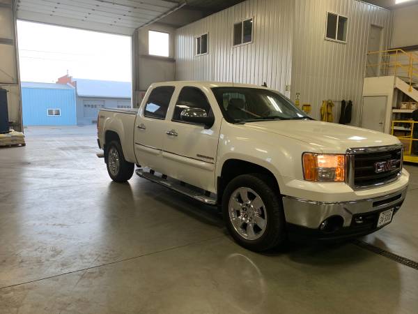 2010 GMC Sierra SLT. 79,000. One owner for sale in West Point, IA – photo 5