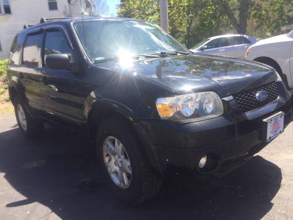 07 Ford Escape Limited AWD leather low miles extra clean runs new for sale in Hanover, MA – photo 3
