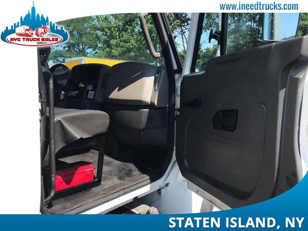 2013 INTERNATIONAL 4300 26' FEET DIESEL BOX TRUCK NON CDL LIF-New Have for sale in Staten Island, CT – photo 9