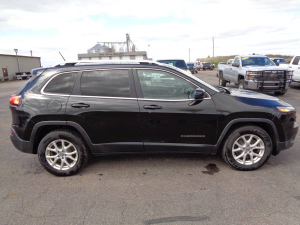 2014 Jeep Cherokee Latitude 4X4 GREAT PRICE - - by for sale in Loyal, WI – photo 15