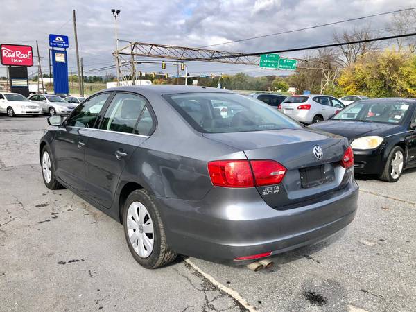 2013 VOLKSWAGEN JETTA - cars & trucks - by dealer - vehicle... for sale in Carlisle, PA – photo 3
