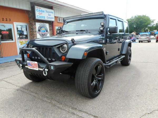★★★ 2007 Jeep Wrangler Unlimited 4x4 / Nice Customized Jeep! ★★★ -... for sale in Grand Forks, ND – photo 2